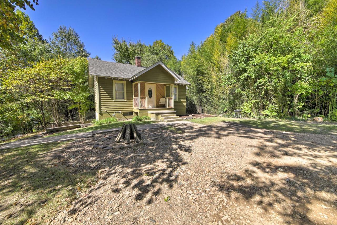 Pet-Friendly Cottage With Fire Pit - 3 Mi To Siu! Карбондейл Екстер'єр фото