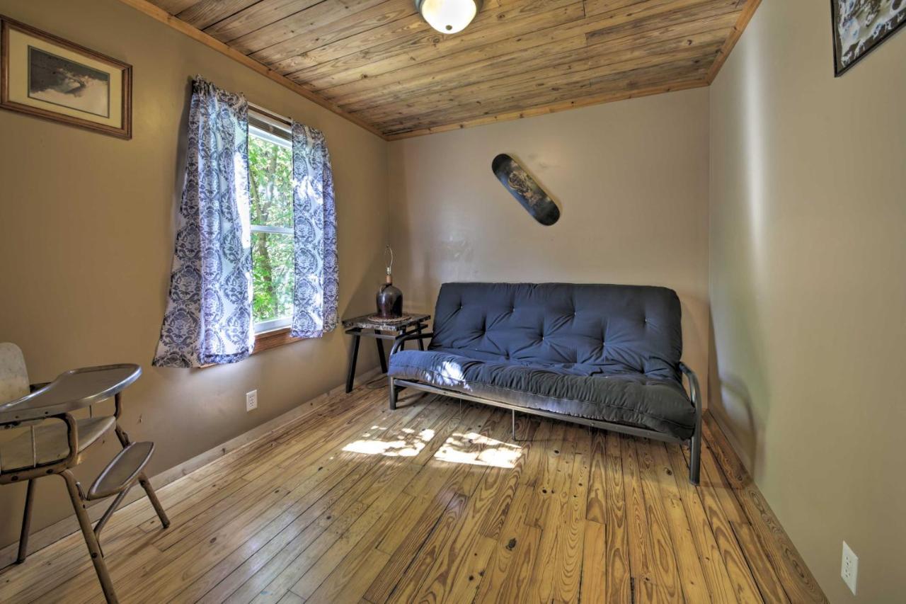 Pet-Friendly Cottage With Fire Pit - 3 Mi To Siu! Карбондейл Екстер'єр фото